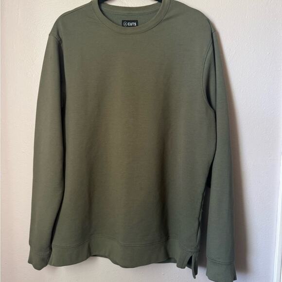 Cuts Clothing Other - Cuts hyperloop split hem size large